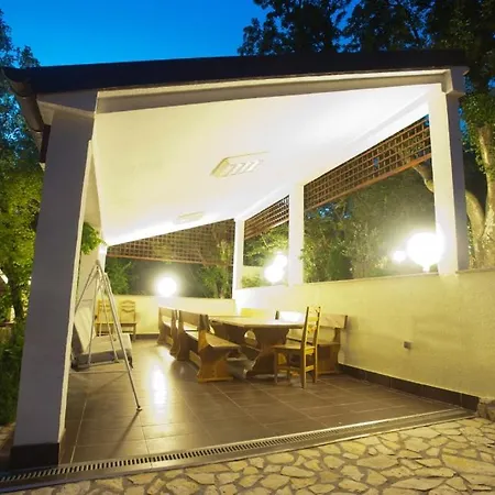 2-bedroom With Terrace In 3542-1 Apartment