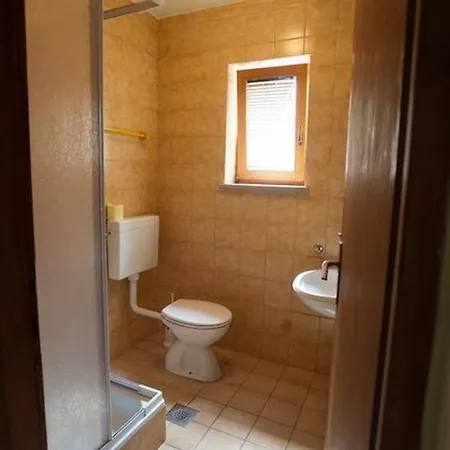 2-bedroom With Terrace In 3542-1 Povile