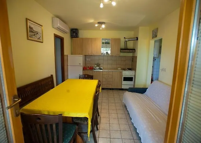 2-bedroom With Terrace In 3542-1 *