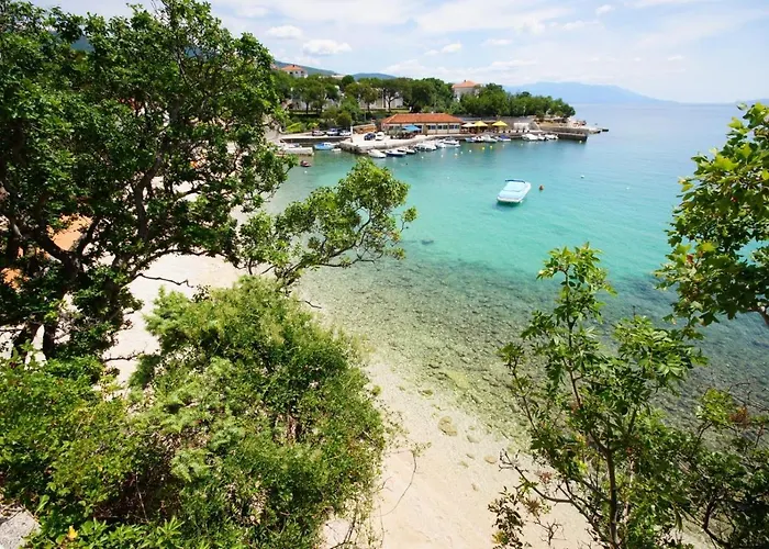 2-bedroom With Terrace In 3542-1 *