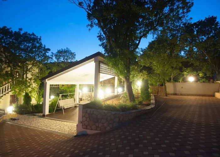 2-bedroom With Terrace In 3542-1 * 波威尔